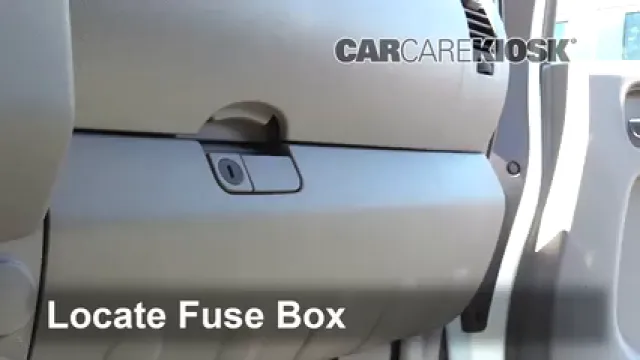 2013 Nissan Frontier SV 2.5L 4 Cyl. Extended Cab Pickup Fusible (intérieur) Remplacement
